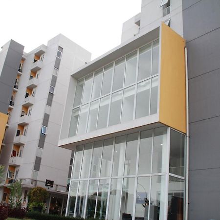 Nature Inn Aeropolis Ar3 Tangerang Luaran gambar